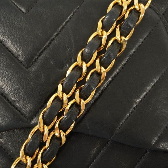 Chanel Shoulder Bag V-stitched Lambskin Black Gold Hardware Women - Picture 8 of 10